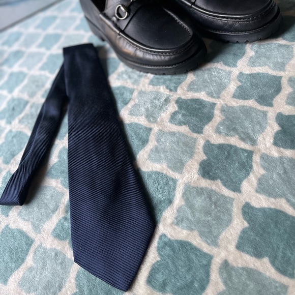 👔 Prada 100% Silk Tie 👔 - Picture 6 of 8